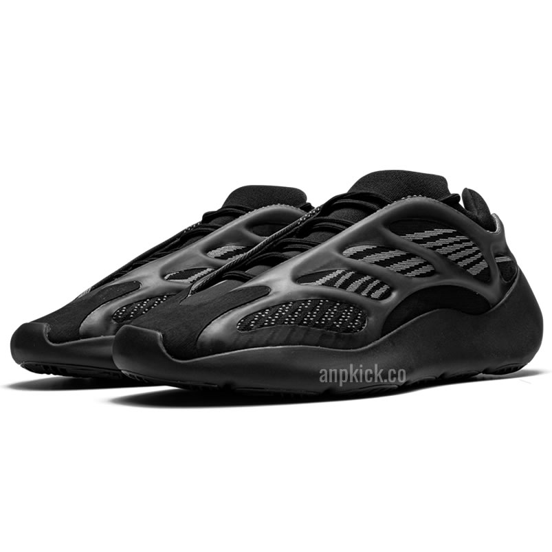 Adidas Yeezy 700 V3 Alvah Black H67799 New Release Date (2) - www.newkick.vip Adidas Yeezy 700 V3 Alvah Black H67799 New Release Date (2) - www.newkick.vip