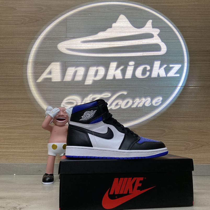 Air Jordan 1 Retro High Og Royal Toe 2020 On Feet Royal Blue 555088 041 (4) - www.newkick.vip