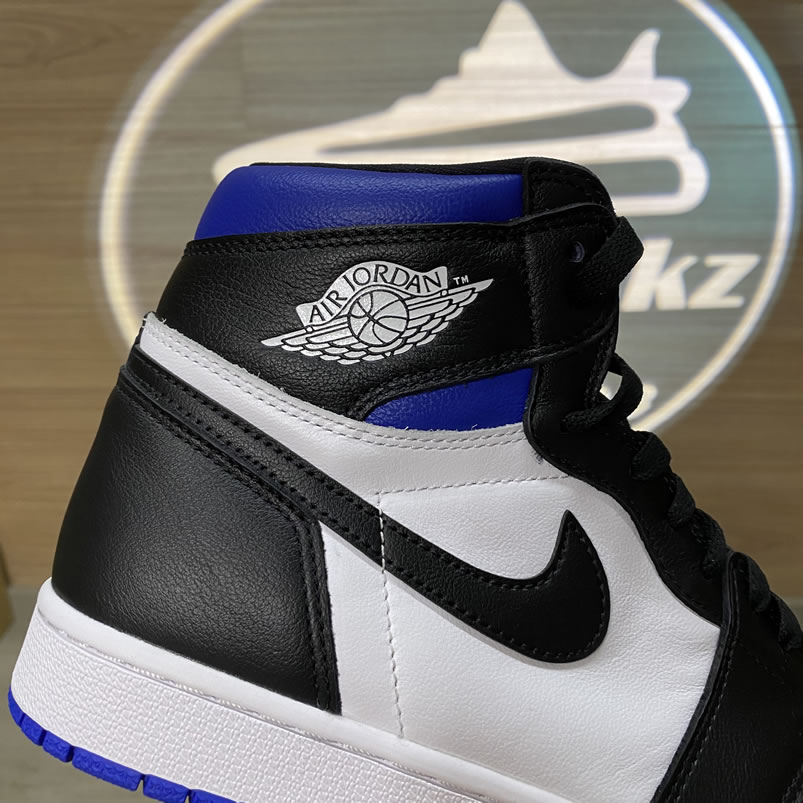 Air Jordan 1 Retro High Og Royal Toe 2020 On Feet Royal Blue 555088 041 (5) - www.newkick.vip