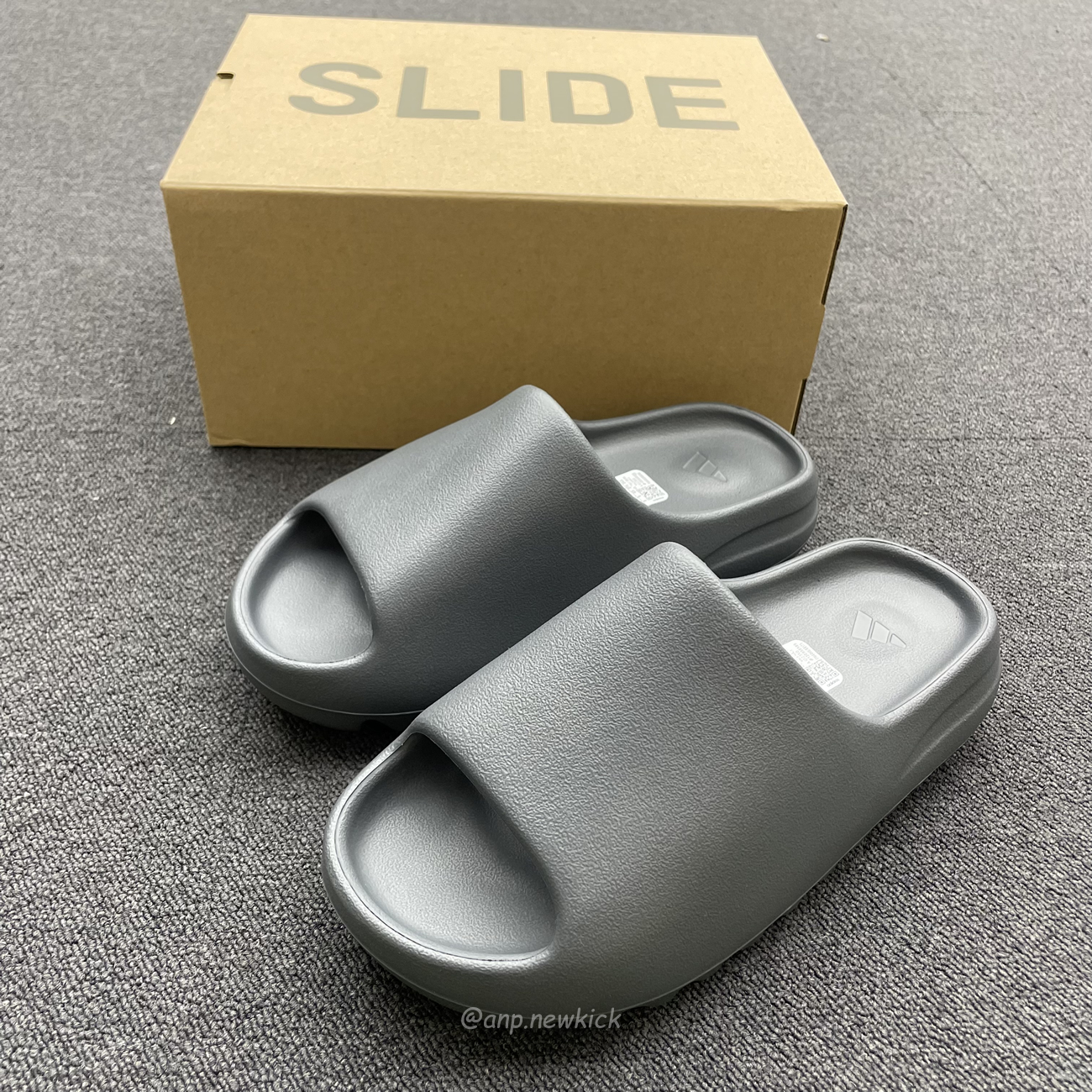 Adidas Yeezy Slide Slate Grey Id2350 (2) - www.newkick.vip Adidas Yeezy Slide Slate Grey Id2350 (2) - www.newkick.vip