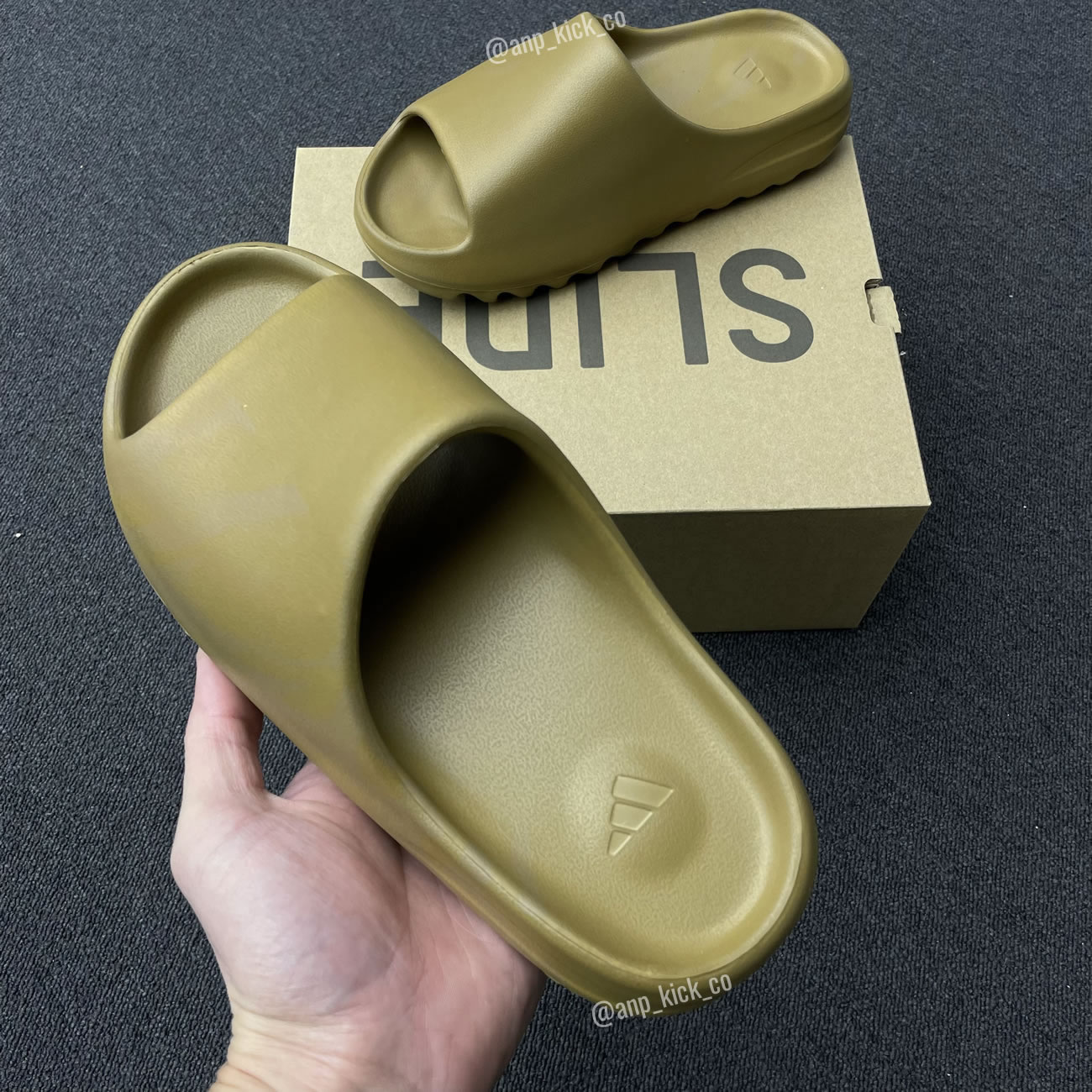 Adidas Yeezy Slider Ochre Anpkick Gw1931 (3) - www.newkick.vip Adidas Yeezy Slider Ochre Anpkick Gw1931 (3) - www.newkick.vip