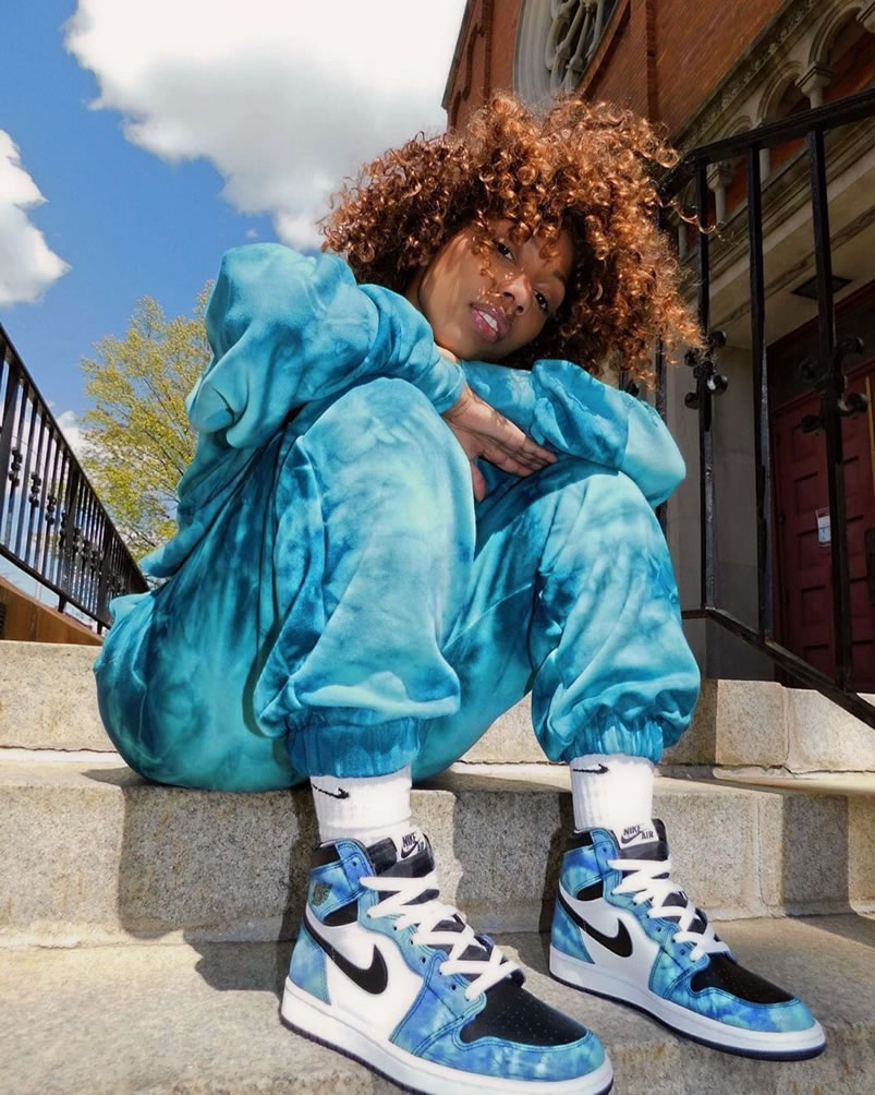 Air Jordan 1 Retro High Og Tie Dye 2020 Mens Wmns Cd0461 100 On Feet (1) - www.newkick.vip Air Jordan 1 Retro High Og Tie Dye 2020 Mens Wmns Cd0461 100 On Feet (1) - www.newkick.vip