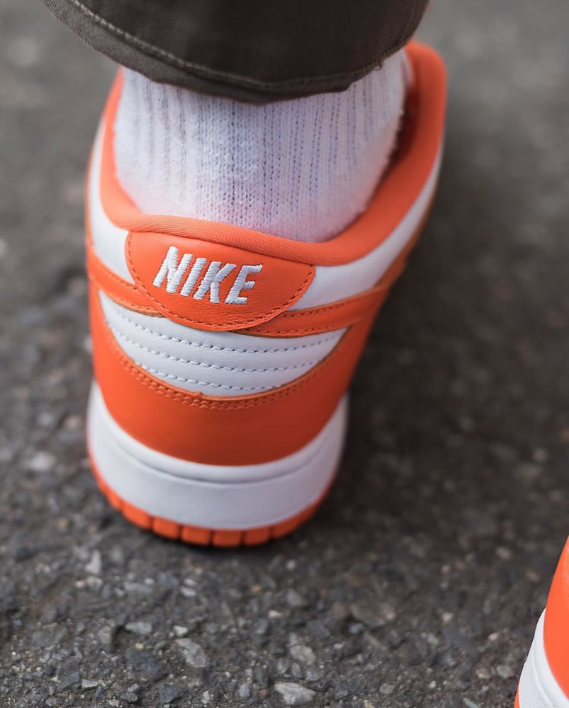 Nike Sb Dunk Low Sp Syracuse Orange Blaze Cu1726 101 On Feet (10) - www.newkick.vip Nike Sb Dunk Low Sp Syracuse Orange Blaze Cu1726 101 On Feet (10) - www.newkick.vip