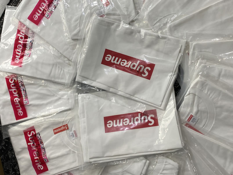 Supreme Covid 19 Relief Box Logo Tee T Shirt Takashi Murakami Kaikai Kiki Flower Skulls (6) - www.newkick.vip