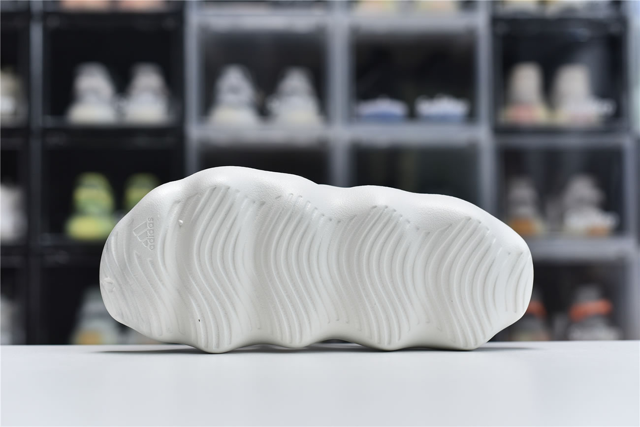 Adidas Yeezy Crocs Clog Slipper White (6) - www.newkick.vip