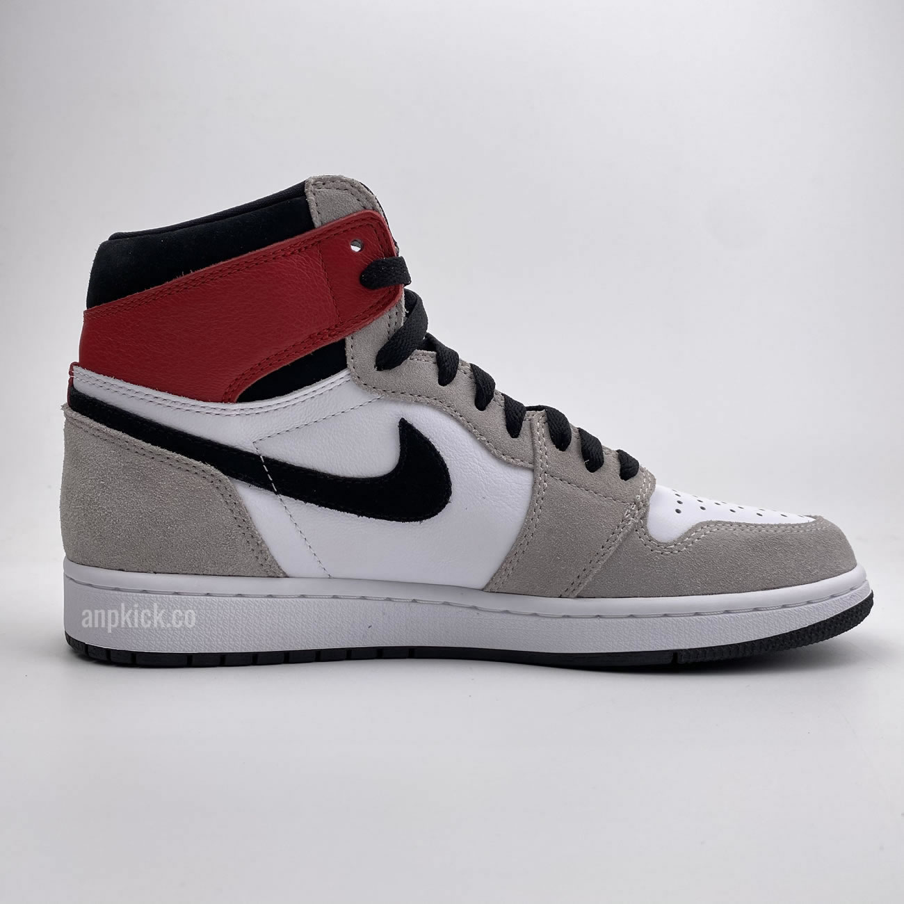 Air Jordan 1 Retro High Light Smoke Grey 2020 New Release 555088 126 (3) - www.newkick.vip