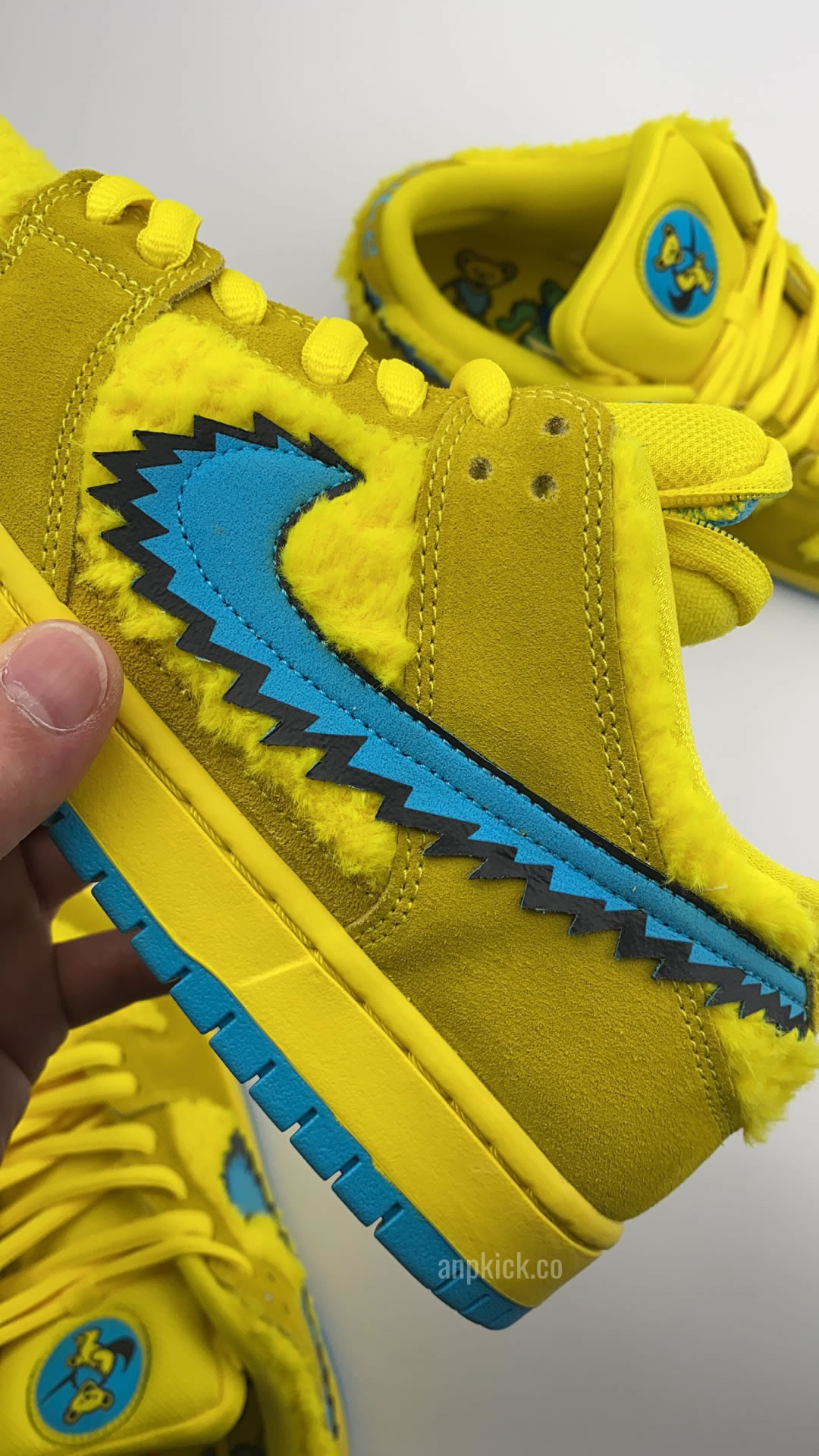 Grateful Dead Bears Nike Sb Dunk Low Yellow Bear Cj5378 700 (6) - www.newkick.vip