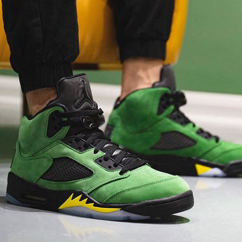 Air Jordan 5 Oregon Ducks Elevate 2020 On Feet Ck6631 307 (4) - www.newkick.vip