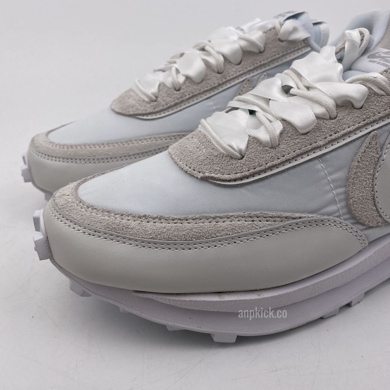 Sacai Nike Ld Waffle White Nylon Bv0073 101 (4) - www.newkick.vip Sacai Nike Ld Waffle White Nylon Bv0073 101 (4) - www.newkick.vip