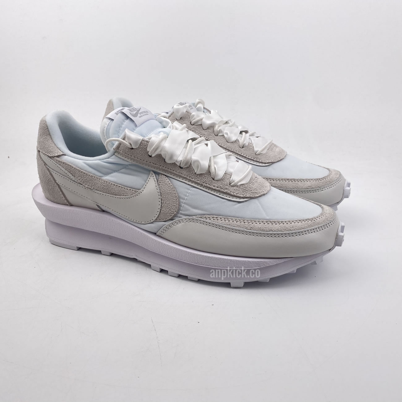 Sacai Nike Ld Waffle White Nylon Bv0073 101 (2) - www.newkick.vip
