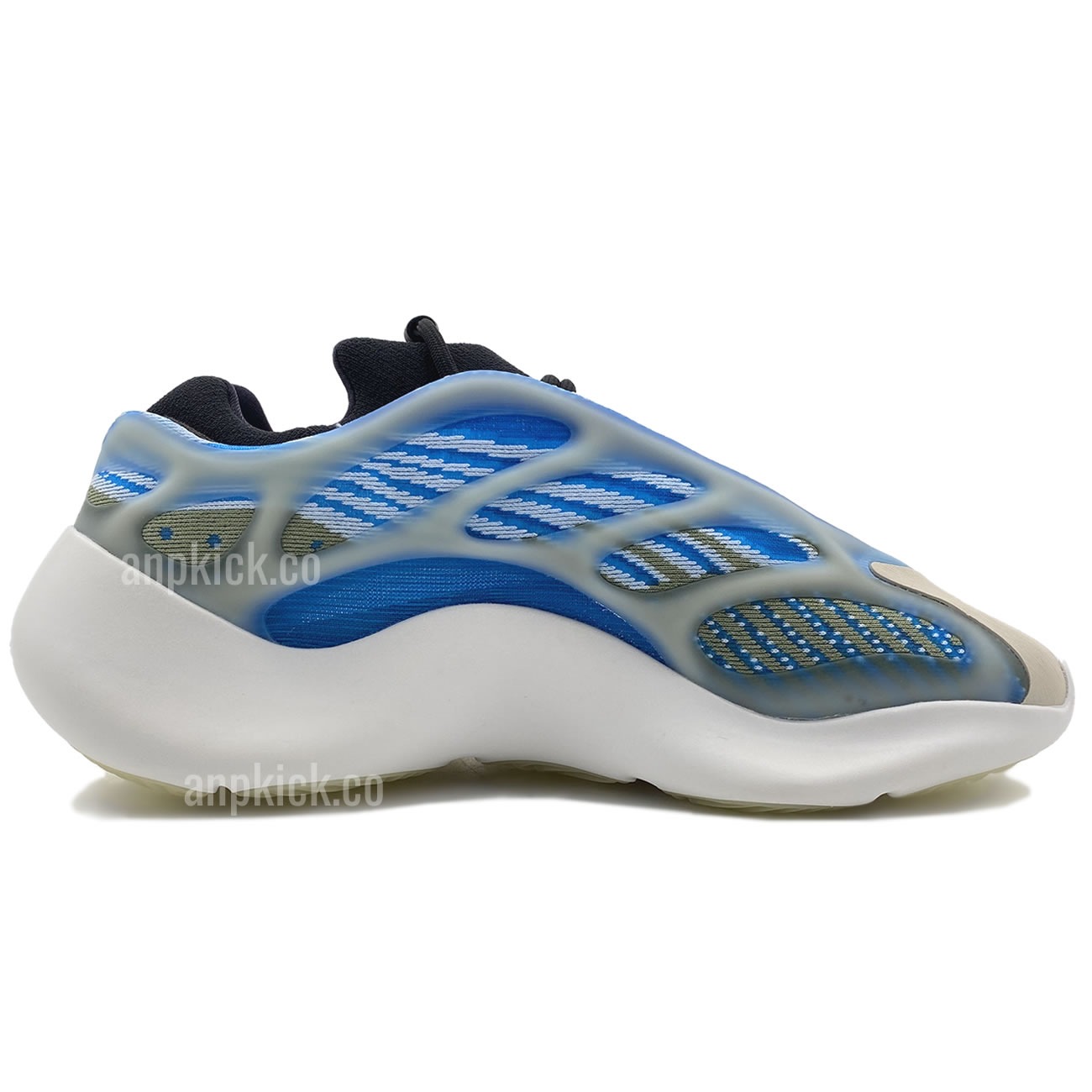 Adidas Yeezy 700 V3 Arazre G54850 New Release Date For Sale (2) - www.newkick.vip Adidas Yeezy 700 V3 Arazre G54850 New Release Date For Sale (2) - www.newkick.vip