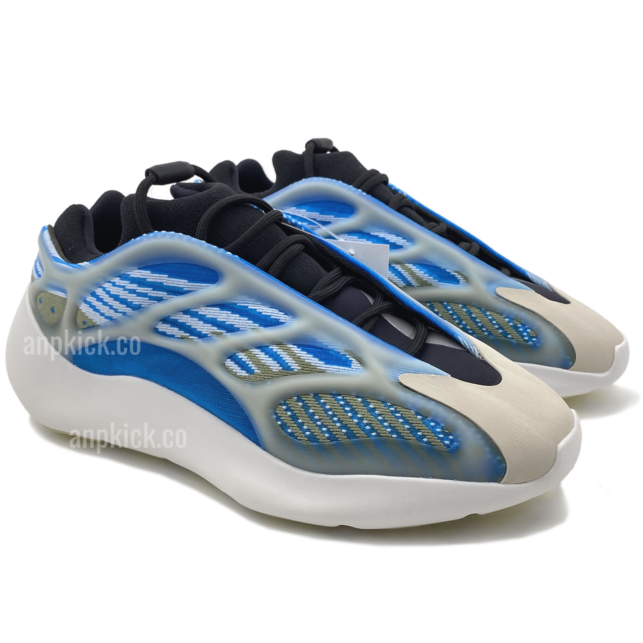 Adidas Yeezy 700 V3 Arazre G54850 New Release Date For Sale (3) - www.newkick.vip Adidas Yeezy 700 V3 Arazre G54850 New Release Date For Sale (3) - www.newkick.vip