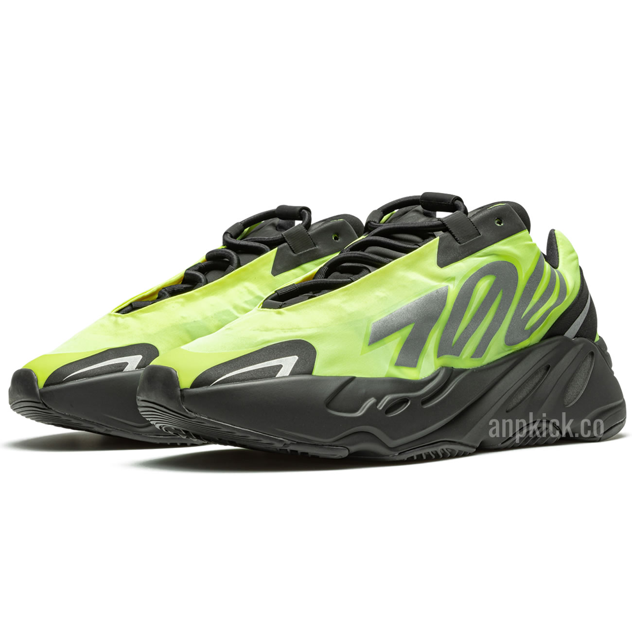 Adidas Yeezy Boost 700 Mnvn Phosphor Fy3727 New Release Date (2) - www.newkick.vip Adidas Yeezy Boost 700 Mnvn Phosphor Fy3727 New Release Date (2) - www.newkick.vip