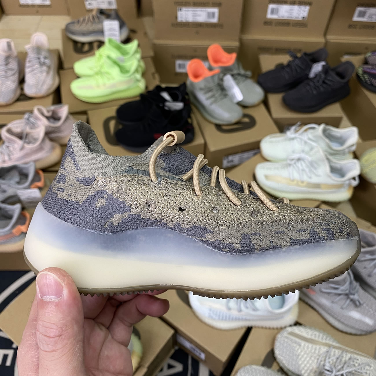Adidas Yeezy Infants (16) - www.newkick.vip Adidas Yeezy Infants (16) - www.newkick.vip