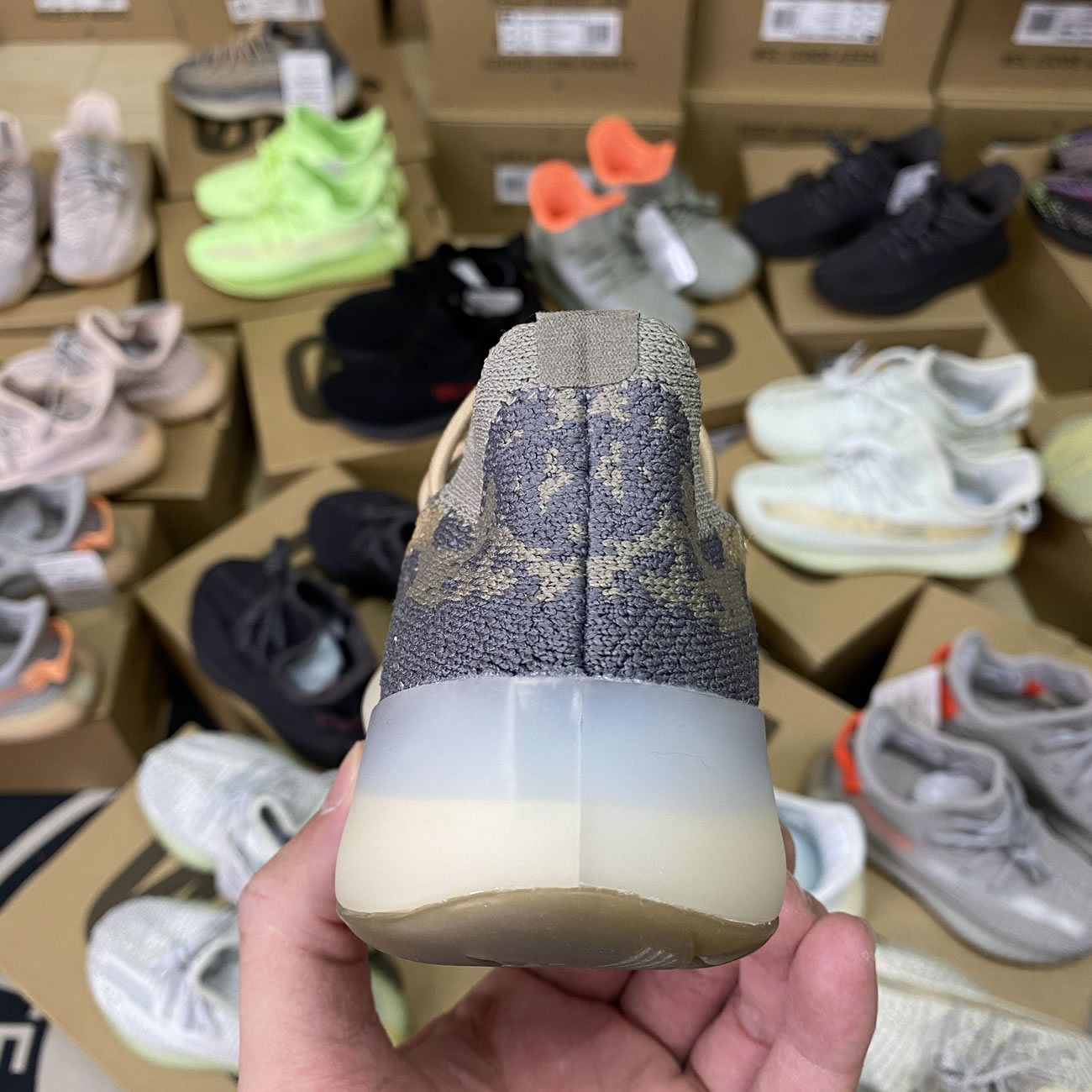 Adidas Yeezy Kids (14) - www.newkick.vip Adidas Yeezy Kids (14) - www.newkick.vip