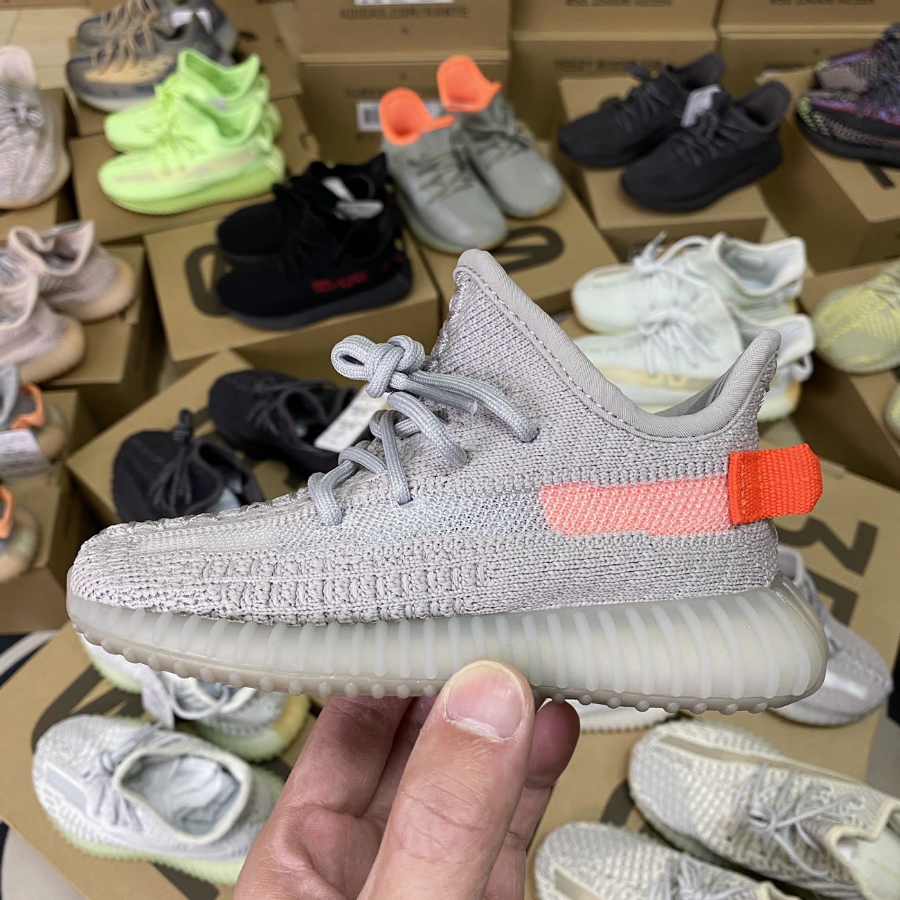 Adidas Yeezy Kids (2) - www.newkick.vip Adidas Yeezy Kids (2) - www.newkick.vip