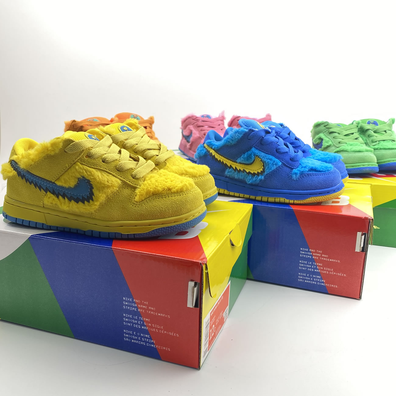 Kids Childrens Grateful Dead Bears Nike Sb Dunk Low Yellow Pink Orange Blue Green Release For Sale (4) - www.newkick.vip Kids Childrens Grateful Dead Bears Nike Sb Dunk Low Yellow Pink Orange Blue Green Release For Sale (4) - www.newkick.vip