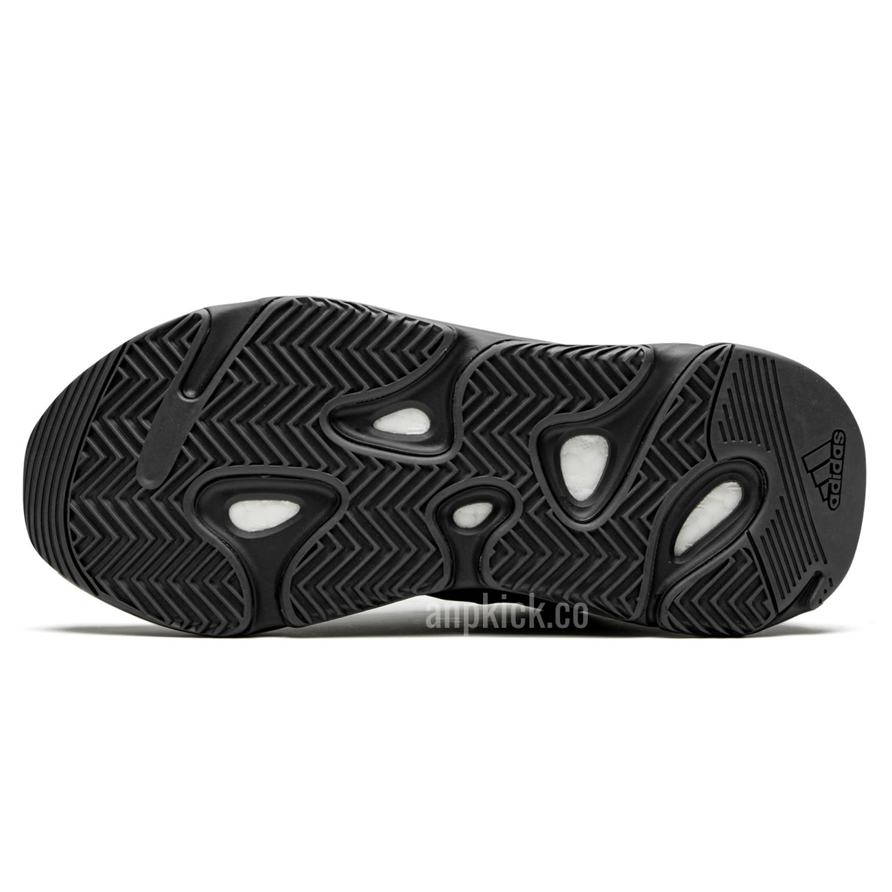 Adidas Yeezy Boost 700 Mnvn Triple Black Fv4440 (6) - www.newkick.vip Adidas Yeezy Boost 700 Mnvn Triple Black Fv4440 (6) - www.newkick.vip