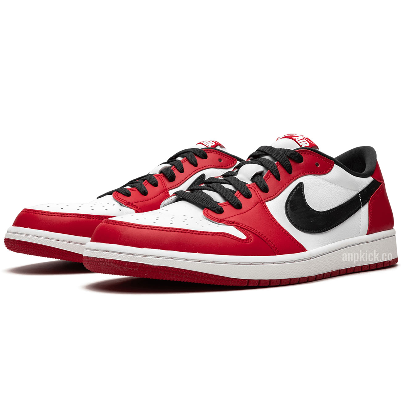 Air Jordan 1 Retro Low Og Chicago Varsity Red Black White 705329 600 (2) - www.newkick.vip Air Jordan 1 Retro Low Og Chicago Varsity Red Black White 705329 600 (2) - www.newkick.vip