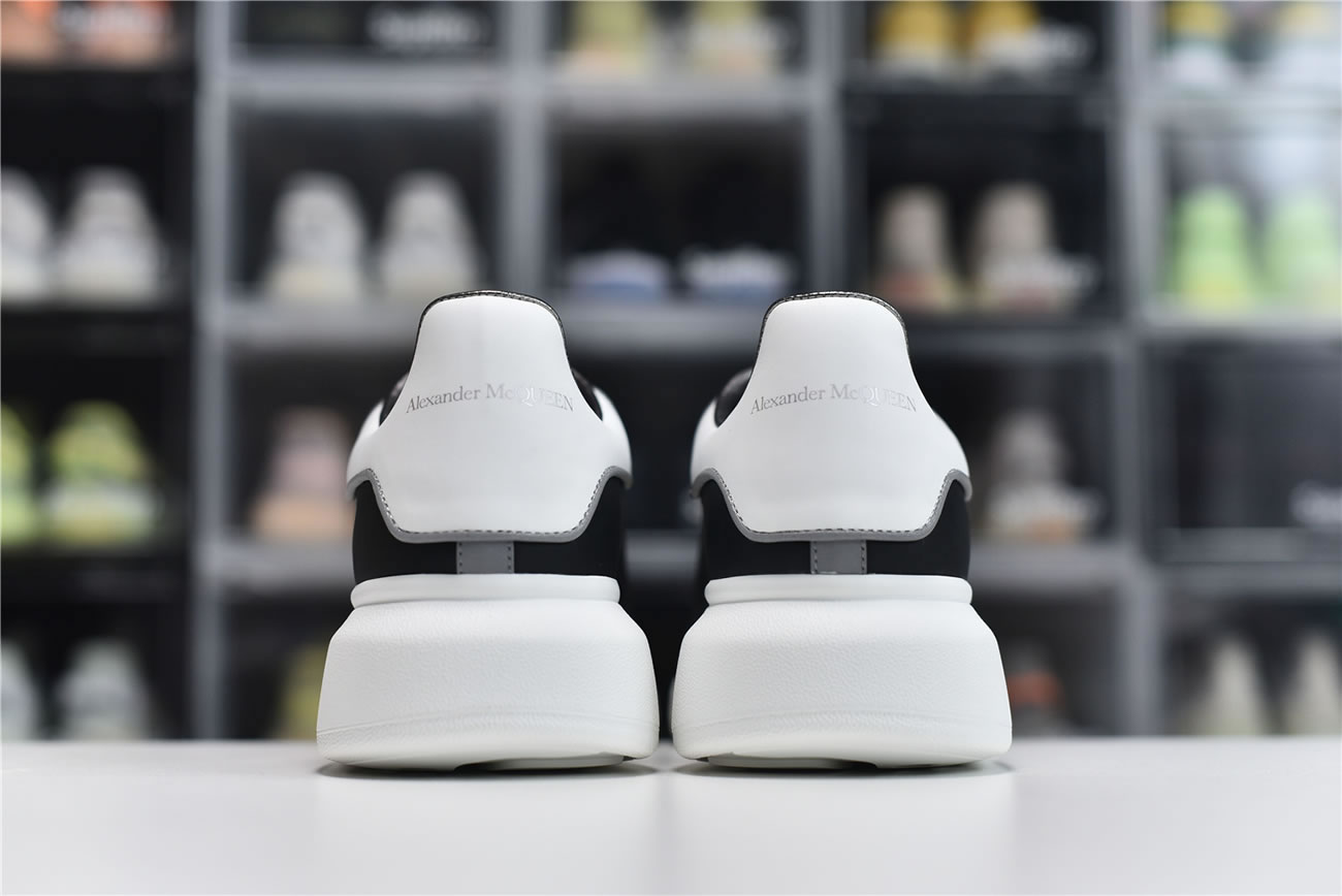 Mcq 553680 Whgp5 1000 Reflective (4) - www.newkick.vip Mcq 553680 Whgp5 1000 Reflective (4) - www.newkick.vip
