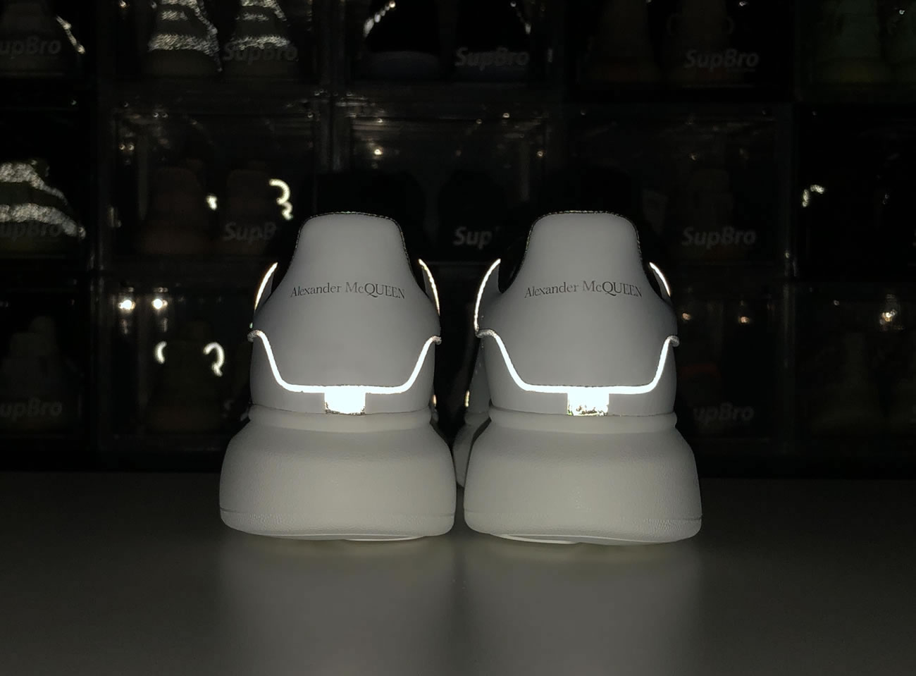 Mcq 553680 Whgp5 9000 Reflective (6) - www.newkick.vip Mcq 553680 Whgp5 9000 Reflective (6) - www.newkick.vip