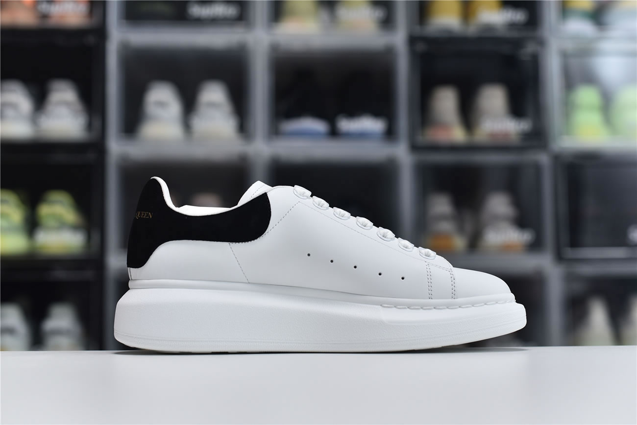 Mcq 553770 Whgp7 9061 Mens (2) - www.newkick.vip Mcq 553770 Whgp7 9061 Mens (2) - www.newkick.vip