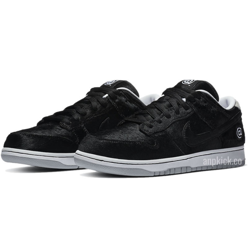 Medicom Toy Nike Sb Dunk Low Be Rbrick Cz5127 001 Release Date (3) - www.newkick.vip