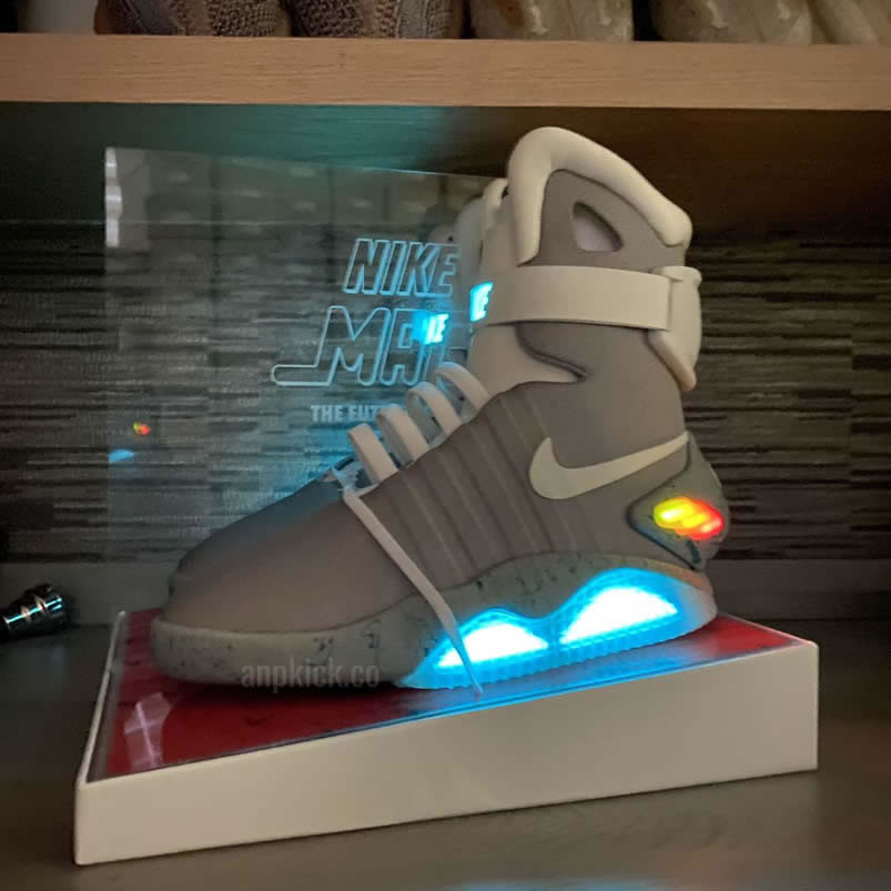 Nike Mag Back To The Future Shoes 417744 001 (8) - www.newkick.vip Nike Mag Back To The Future Shoes 417744 001 (8) - www.newkick.vip