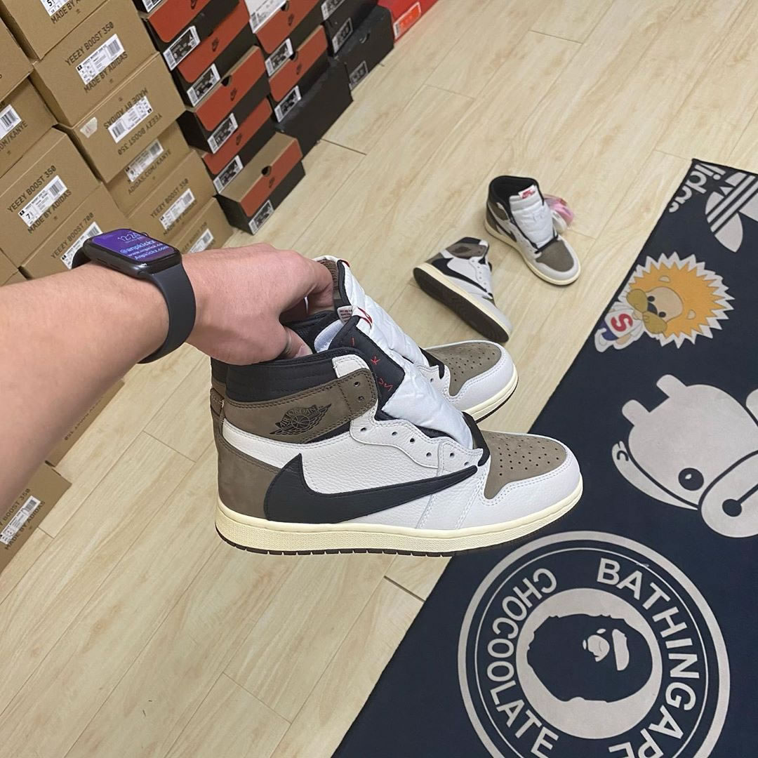 Travis Scott Air Jordan 1 Retro High Sample 2.0 Brown Cactus Jack Anpkick First Look (0) - www.newkick.vip Travis Scott Air Jordan 1 Retro High Sample 2.0 Brown Cactus Jack Anpkick First Look (0) - www.newkick.vip