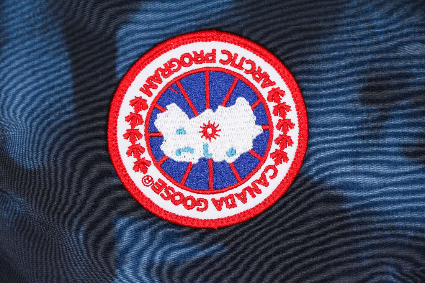 Canada Goose 4154m Freestyle Crew Vest Camouflage Blue (7) - www.newkick.vip Canada Goose 4154m Freestyle Crew Vest Camouflage Blue (7) - www.newkick.vip