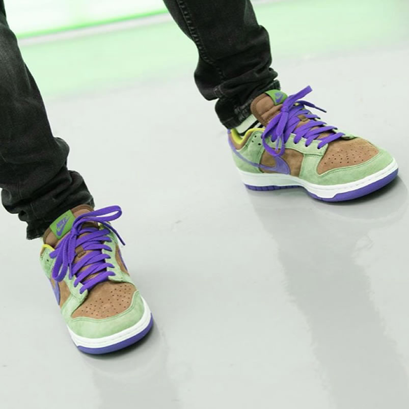 Nike Dunk Low Sp Veneer Autumn Green Deep Purple On Feet Da1469 200 (3) - www.newkick.vip