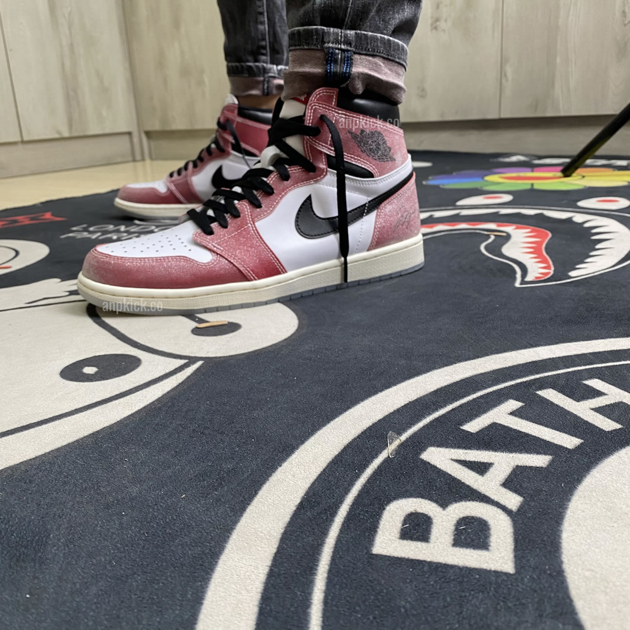 Anpkick Trophy Room Air Jordan 1 High Og Sp Chicago First Look Da2728 100 (2) - www.newkick.vip