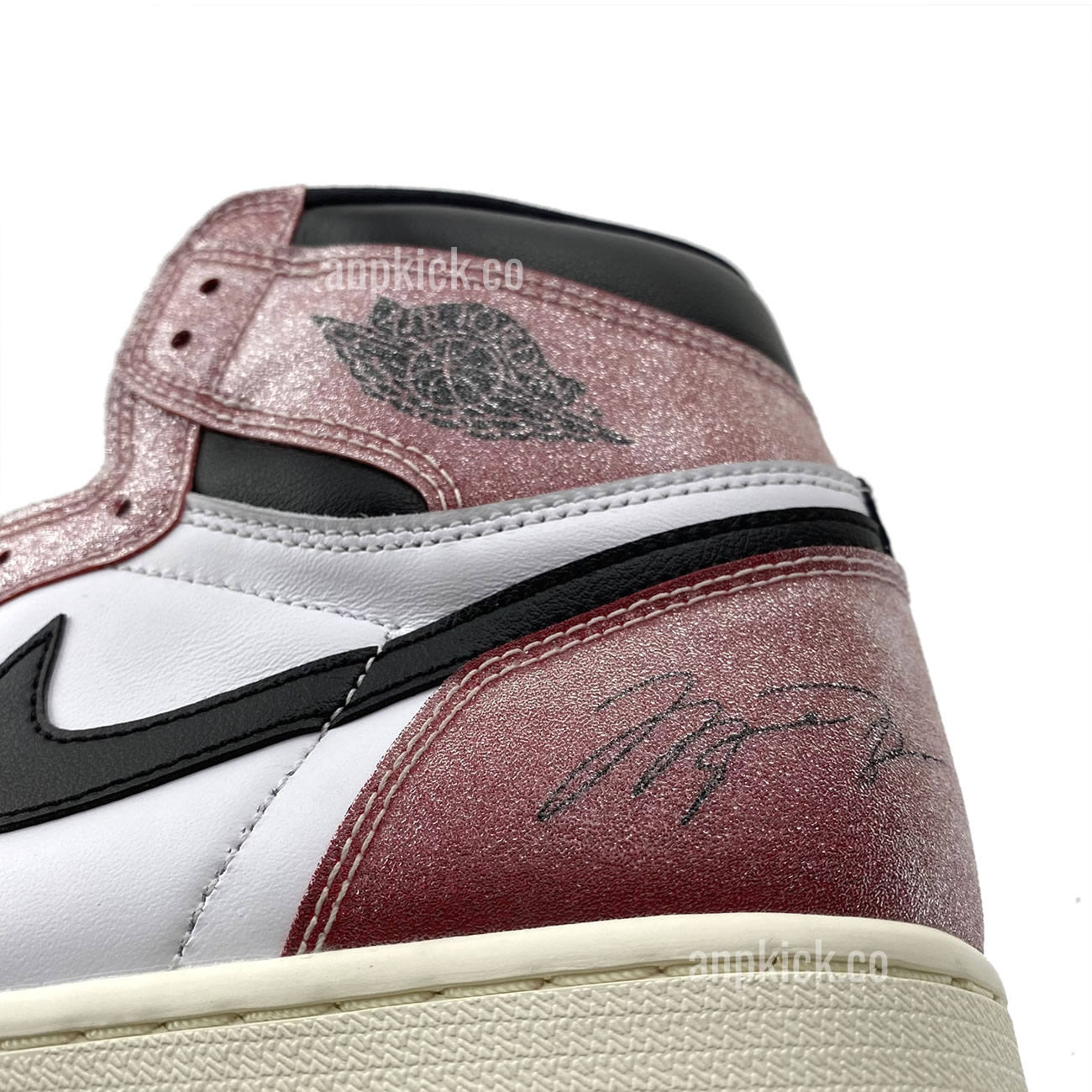 Trophy Room Air Jordan 1 High Og Sp Chicago First Look Da2728 100 (13) - www.newkick.vip Trophy Room Air Jordan 1 High Og Sp Chicago First Look Da2728 100 (13) - www.newkick.vip