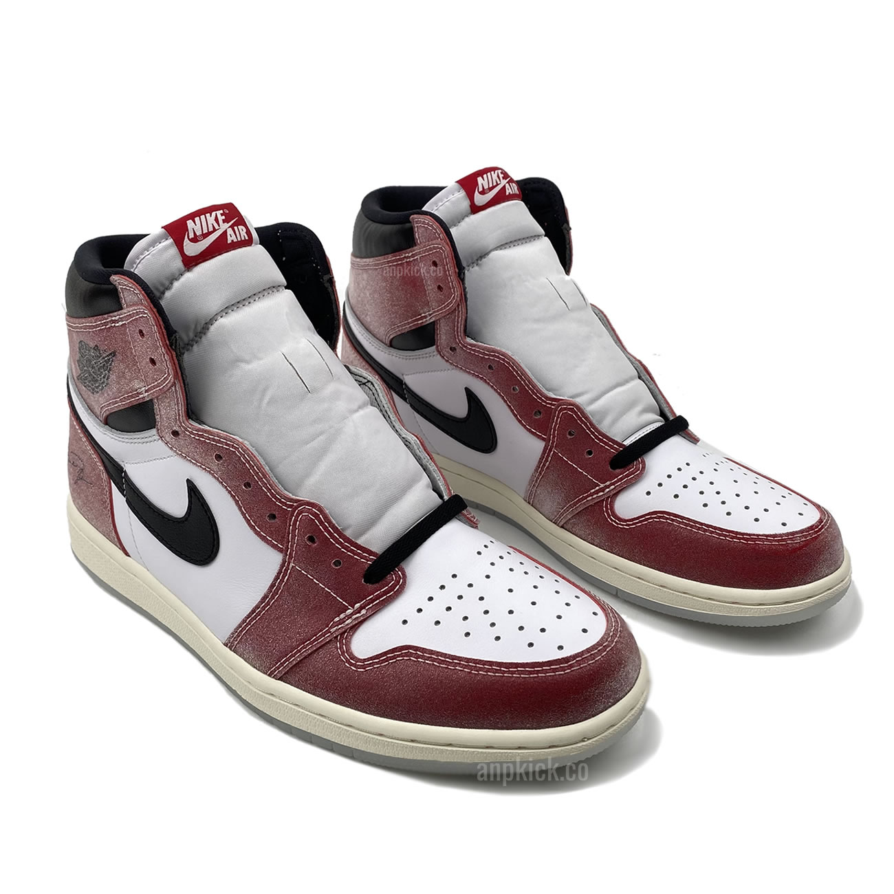 Trophy Room Air Jordan 1 High Og Sp Chicago First Look Da2728 100 (3) - www.newkick.vip Trophy Room Air Jordan 1 High Og Sp Chicago First Look Da2728 100 (3) - www.newkick.vip