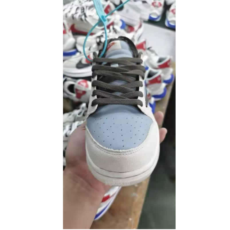 Travis Scott Sony Playstation 5 Nike Dunk Low Anpkick First Look (3) - www.newkick.vip