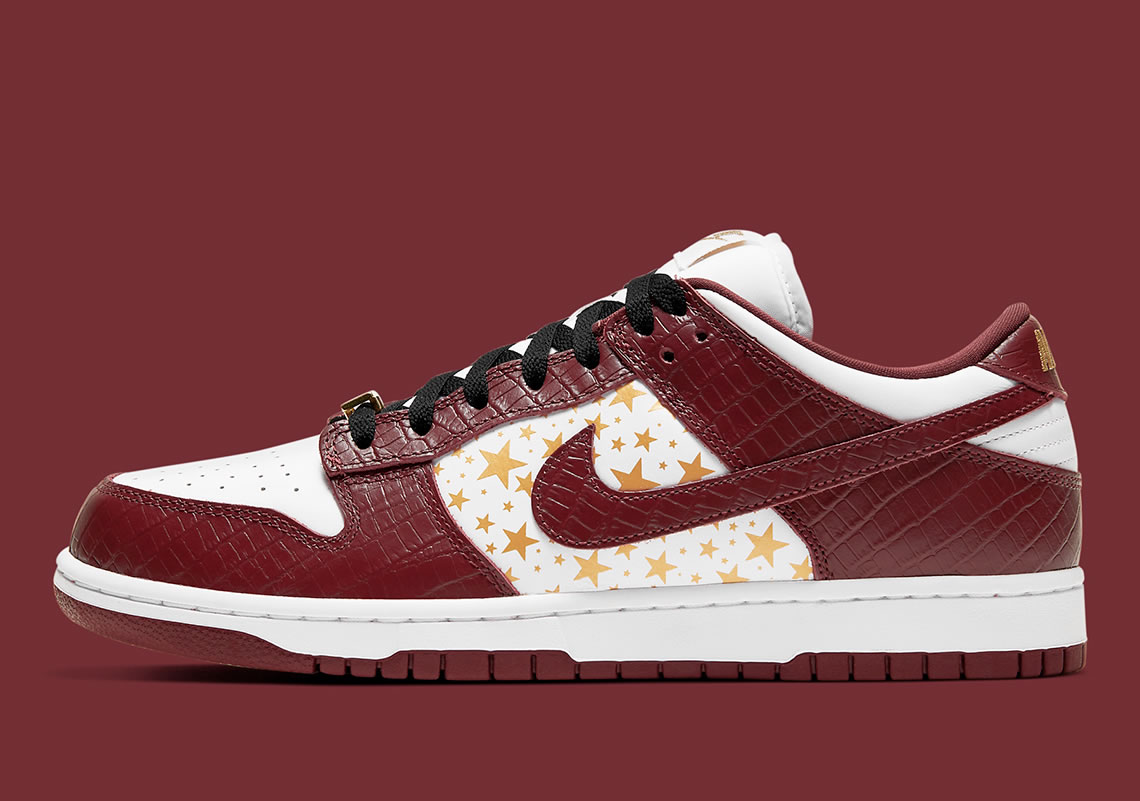 Supreme Nike Sb Dunk Low White Metallic Gold Barkroot Brown Dh3228 103 (1) - www.newkick.vip Supreme Nike Sb Dunk Low White Metallic Gold Barkroot Brown Dh3228 103 (1) - www.newkick.vip