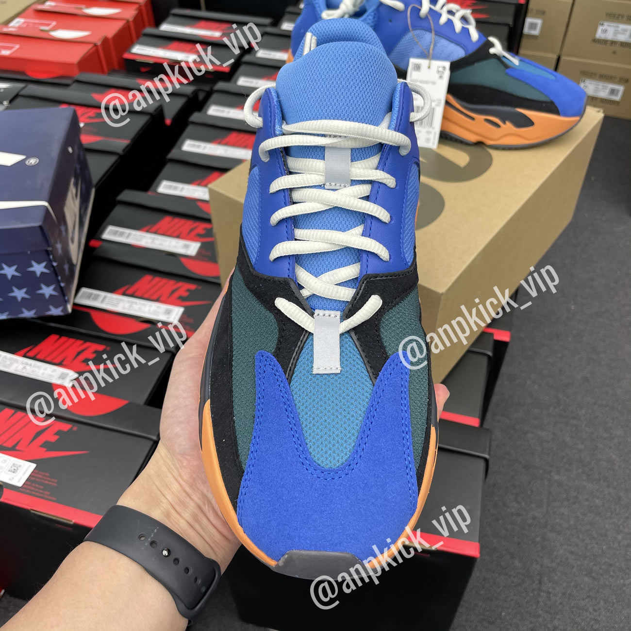 Adidas Yeezy Boost 700 Bright Blue Orange Anpkick Gz0541 (1) - www.newkick.vip Adidas Yeezy Boost 700 Bright Blue Orange Anpkick Gz0541 (1) - www.newkick.vip