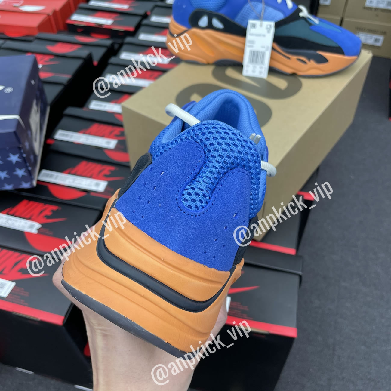 Adidas Yeezy Boost 700 Bright Blue Orange Anpkick Gz0541 (3) - www.newkick.vip