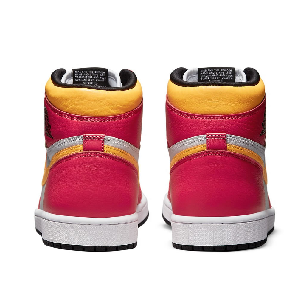 Air Jordan 1 Retro High Og Light Fusion Red 555088 603 (5) - www.newkick.vip