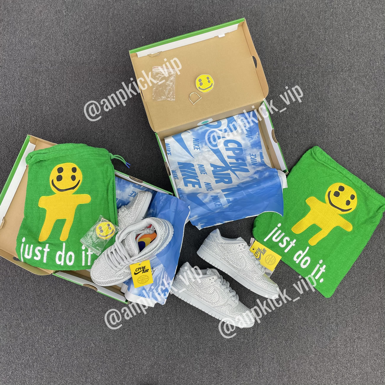 Anpkick Nike Dunk Low Cactus Plant Flea Market Swarovski Crystals Cz2670 001 (1) - www.newkick.vip