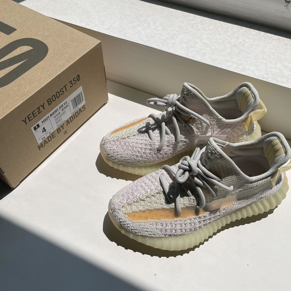 Adidas Yeezy Boost 350 V2 Light Uv Sensitive Anpkick Gy3438 (4) - www.newkick.vip