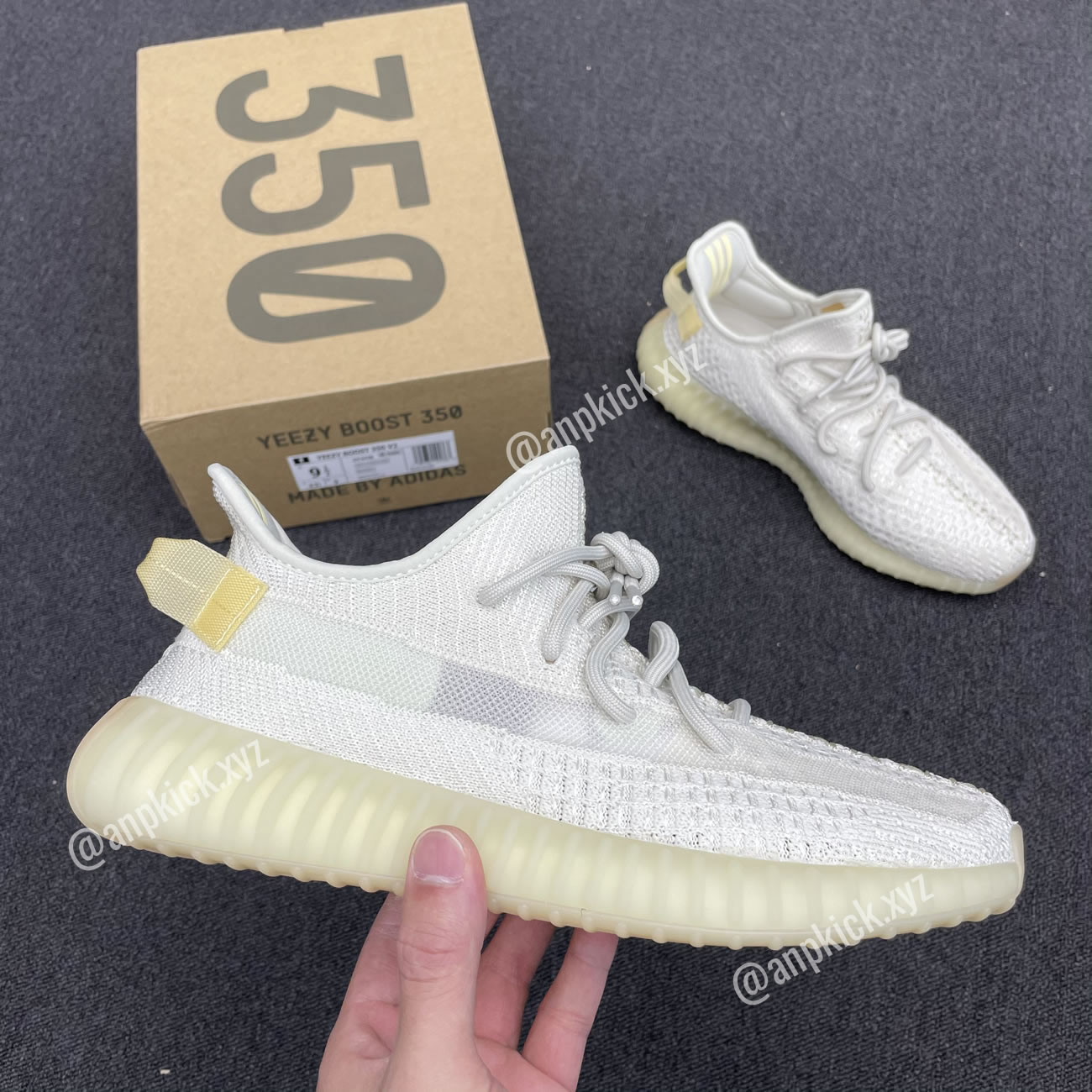 Adidas Yeezy Boost 350 V2 Light Uv Sensitive Gy3438 (4) - www.newkick.vip