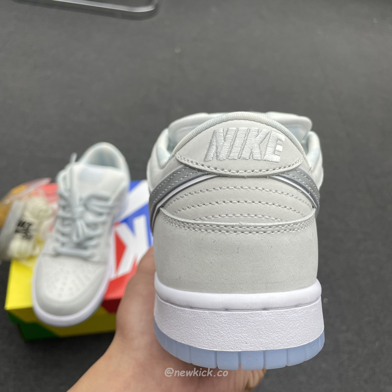 Nike Sb Dunk Low White Lobster Friends And Family Fd8776 100 (7) - www.newkick.vip Nike Sb Dunk Low White Lobster Friends And Family Fd8776 100 (7) - www.newkick.vip