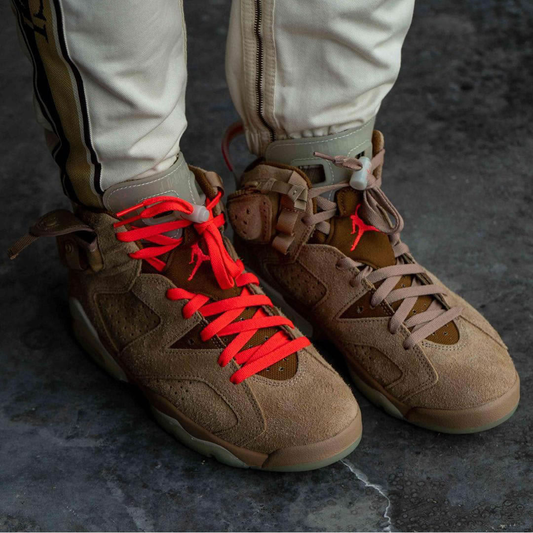 Travis Scott Air Jordan 6 Retro British Khaki On Feet Dh0690 200 (8) - www.newkick.vip