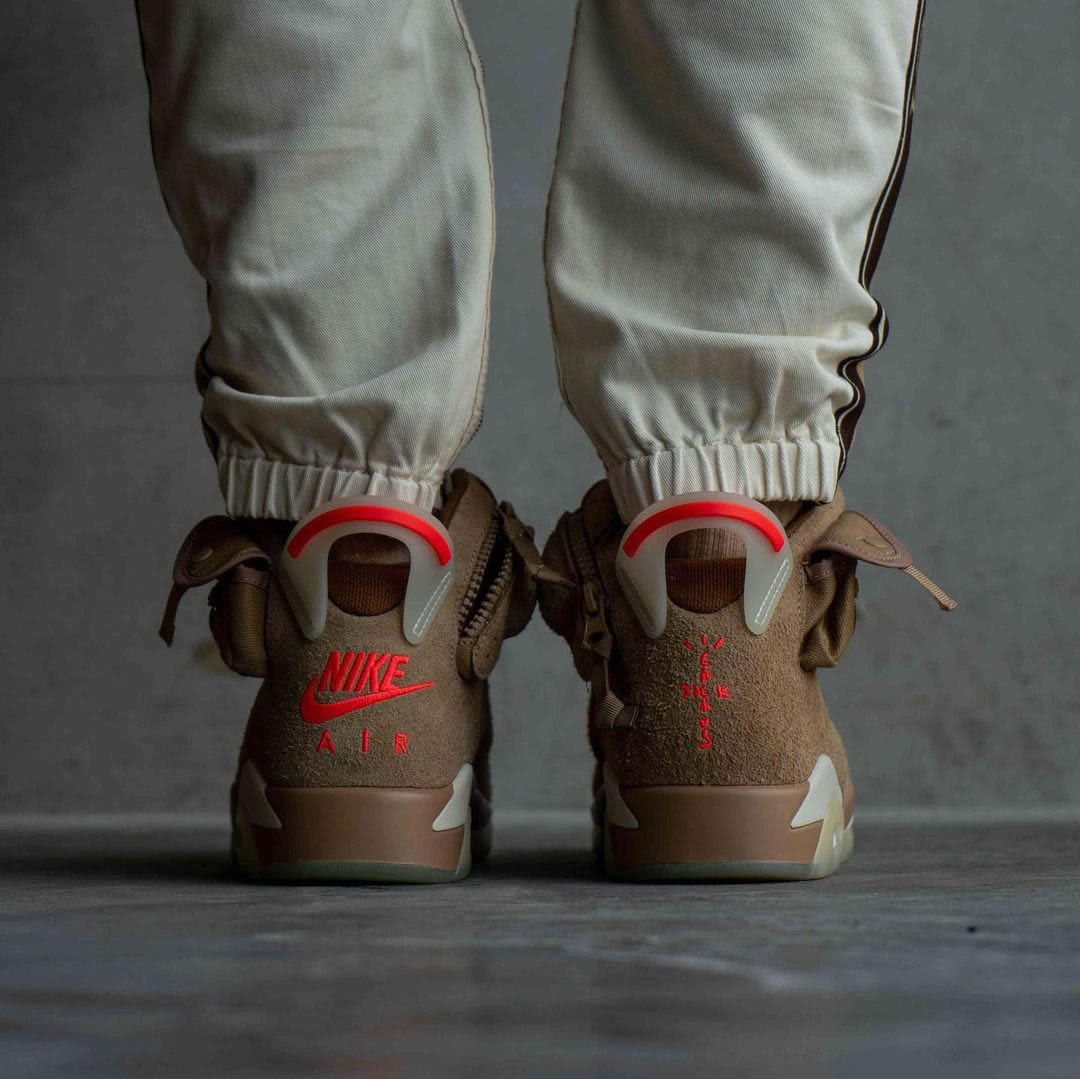 Travis Scott Air Jordan 6 Retro British Khaki On Feet Dh0690 200 (9) - www.newkick.vip
