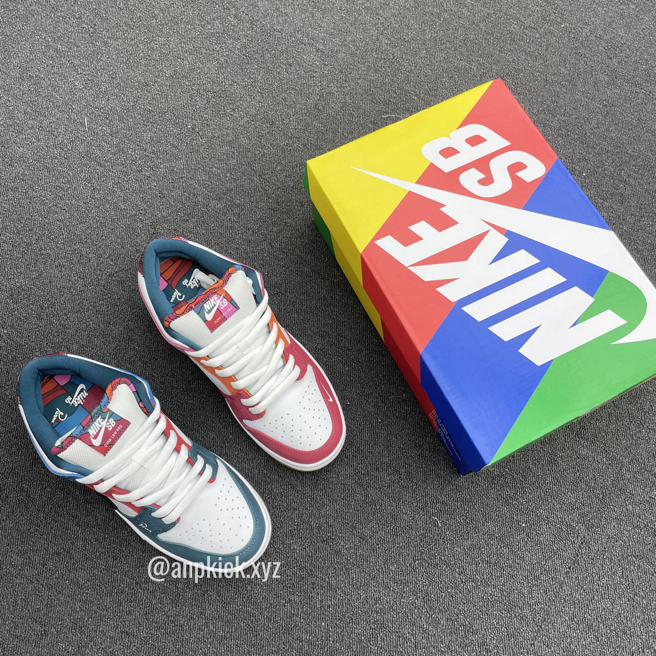 Parra Nike Sb Dunk Low Collab Summer 2021 Colorway Surfaces Dh7695 100 (2) - www.newkick.vip