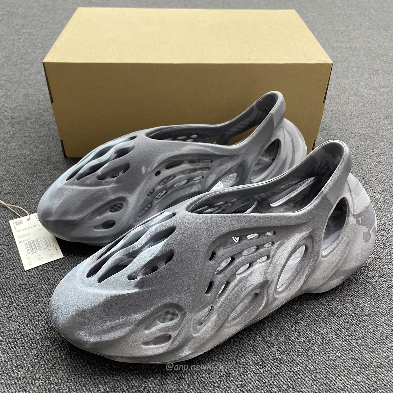 Yeezy Foam Runner Mx Granite Ie4931 (4) - www.newkick.vip Yeezy Foam Runner Mx Granite Ie4931 (4) - www.newkick.vip