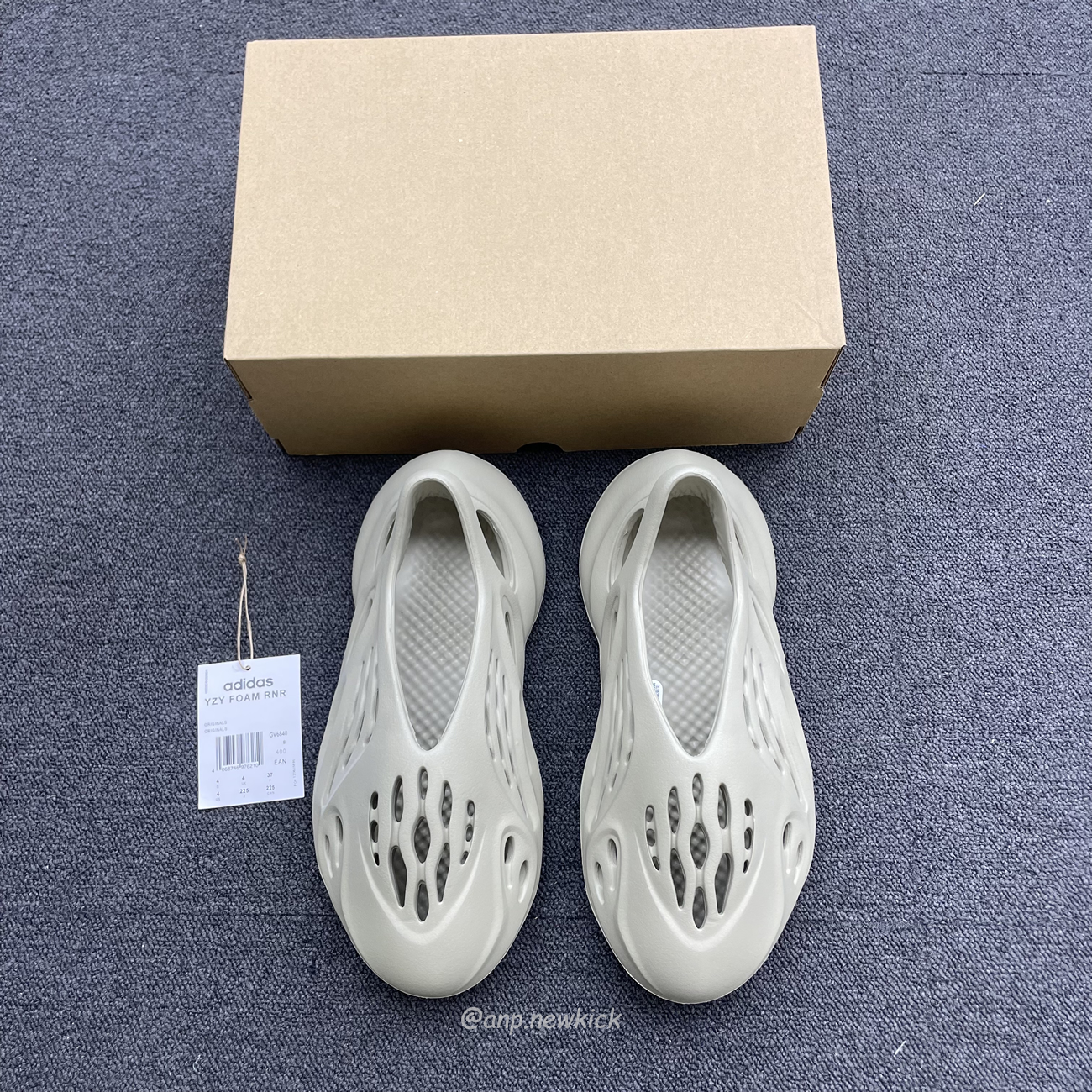 Adidas Yeezy Foam Rnr Stone Salt Gv6840 (2) - www.newkick.vip Adidas Yeezy Foam Rnr Stone Salt Gv6840 (2) - www.newkick.vip