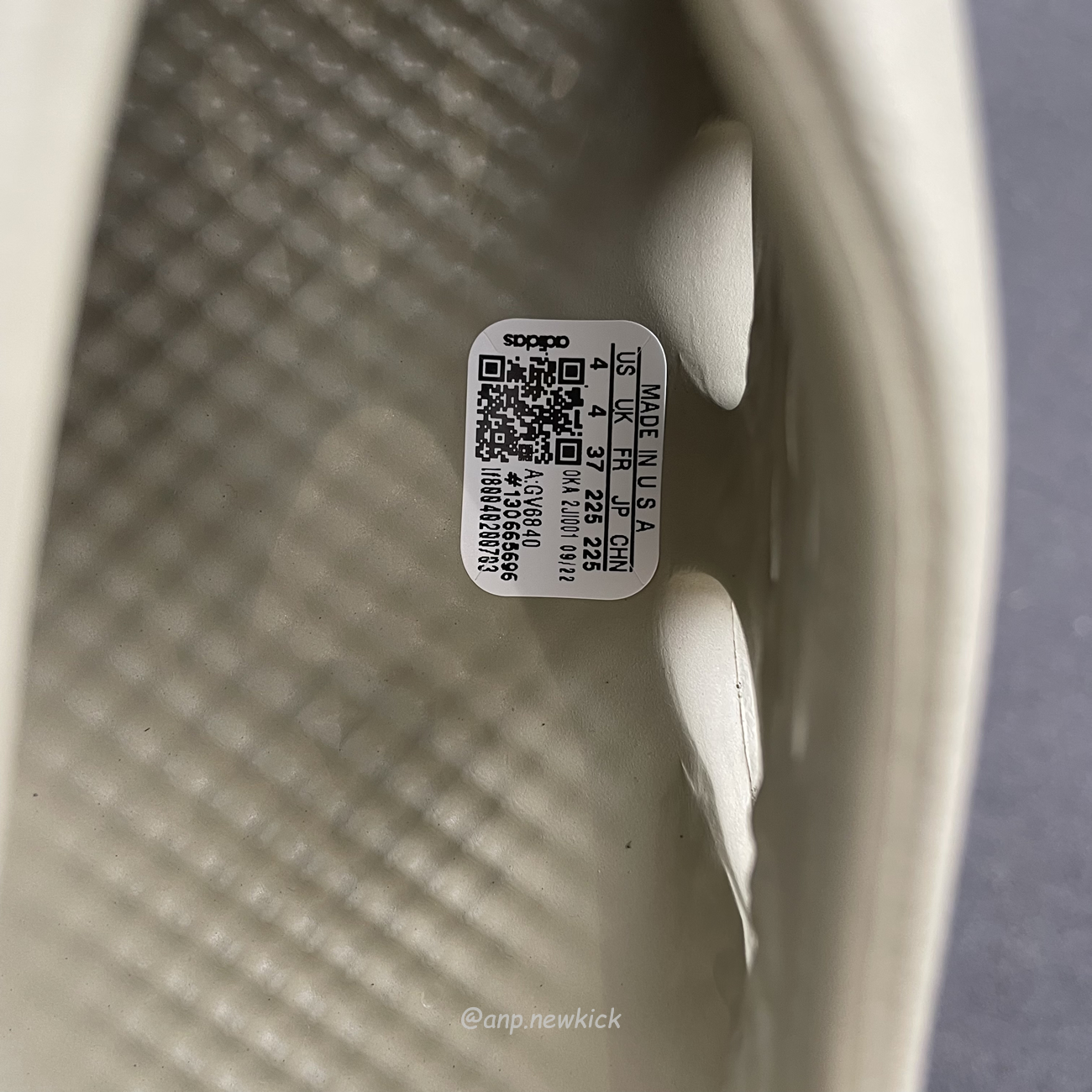Adidas Yeezy Foam Rnr Stone Salt Gv6840 (8) - www.newkick.vip Adidas Yeezy Foam Rnr Stone Salt Gv6840 (8) - www.newkick.vip