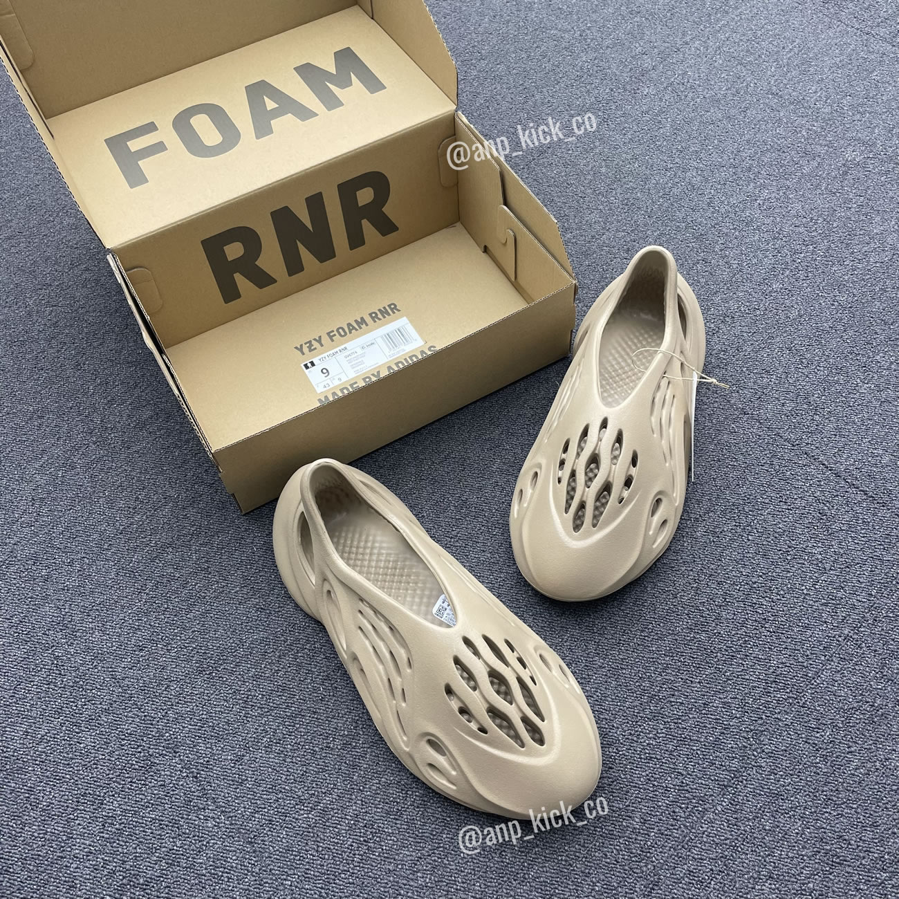 Adidas Yeezy Foam Runner Mist Anpkick Gv6774 (3) - www.newkick.vip Adidas Yeezy Foam Runner Mist Anpkick Gv6774 (3) - www.newkick.vip